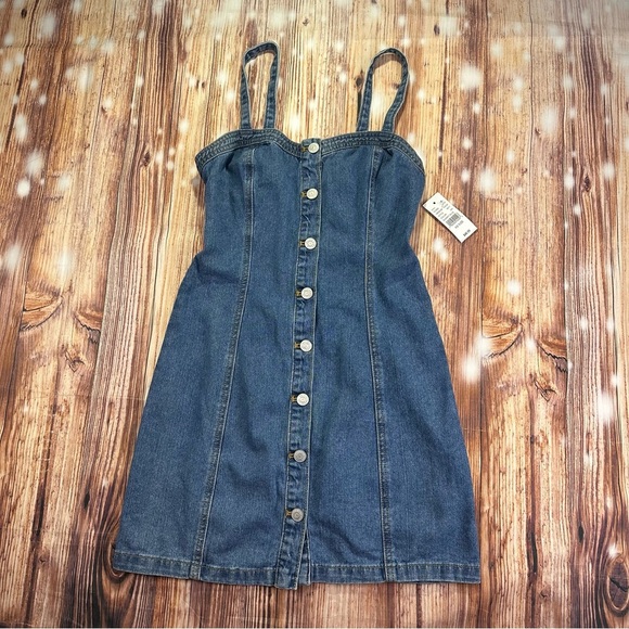 PacSun Dresses & Skirts - NWT Pacsun Blue Denim Button-Down Dress
Size XS